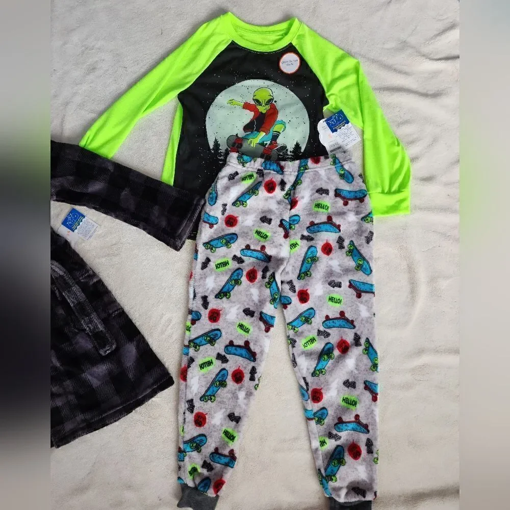 Boys Pajama Set. Glow in the Dark